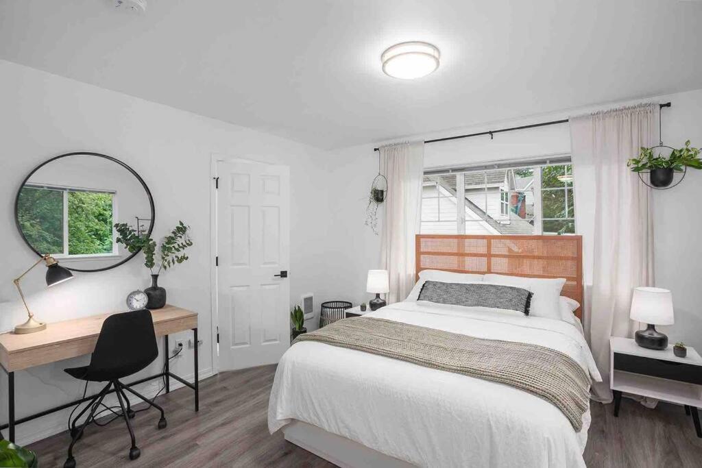 Private Newly Renovated W Private Parking! *